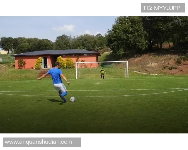 学足球明星射门技巧对男生的影响与提升效果分析