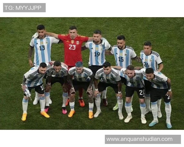 足球明星离世引发全球哀悼球迷纷纷追忆其辉煌职业生涯